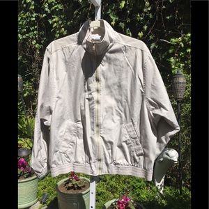 KORET  women’s jacket zip front . Sz Large